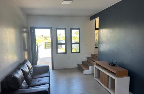 Laguna House | Casa geminada a 250 metros do mar