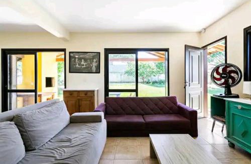 Rio Vermelho Norte House | Casa grande com piscina em Florianópolis