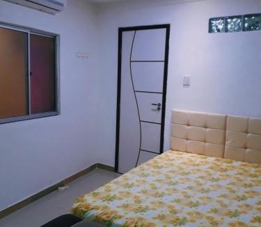Parafuso House | Casa Inteira aconchegante com garagem Próximo ao Aeroporto