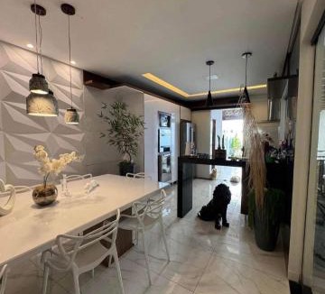 Vila Celeste House | Casa Inteira Climatizada e Luxuosa 3 Quartos