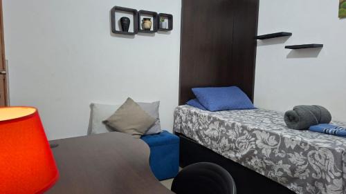 Cavaleiros House | Casa Jequitibá Quartos Mobiliados