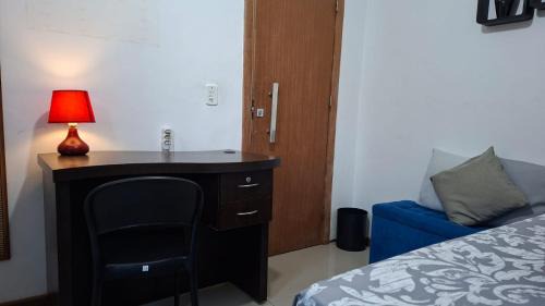 Cavaleiros House | Casa Jequitibá Quartos Mobiliados