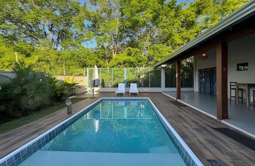 Bonito House | Casa Lisboa com piscina e 3 suítes em Bonito