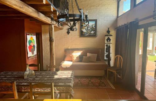 Chacras de Coria House | Casa loft con patio compartido