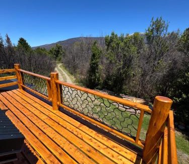 El Bolson Ski Chalet | Casa Mallin Azul