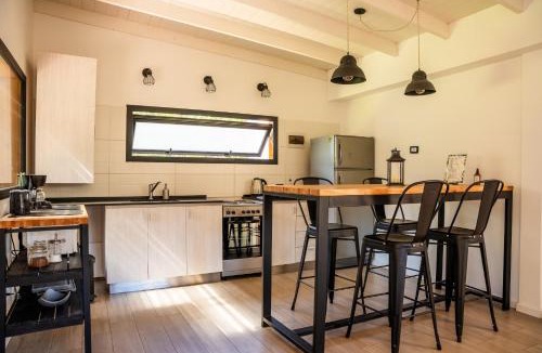 Bosque Peralta Ramos House | Casa Mariano - Casa en Bosque Peralta Ramos 4 PAX Con Parrilla - Hola Sur