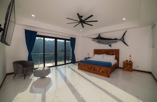 Jaco House | Casa Maverick
