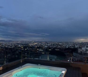 Cenaculo House | Casa moderna com a melhor vista