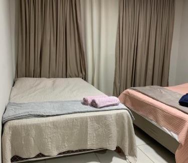Leopoldina Apartment | Casa moderna e confortável 2andar