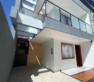 Tucuns House | Casa moderna en Tucuns 450 mts do mar
