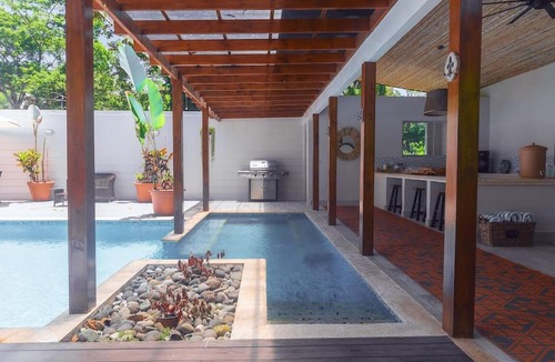 Chiguata House | Casa Mona - Full Property Rental