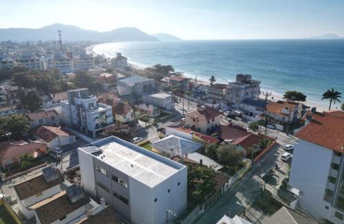 Ingleses Sul House | Casa na praia dos Ingleses a 40 metros da praia