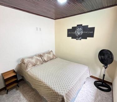 Miguel Pereira House | Casa no centro de Miguel Pereira