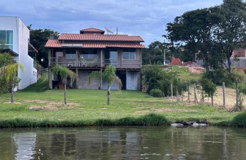 Ijaci House | Casa no Condomínio Naútico Porto da Pedra em Ijaci