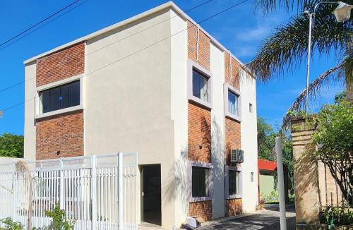 San Bernardino House | Casa Nueva Puerta del Lago
