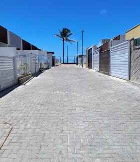 Arembepe House | Casa Pé na Areia