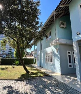 America House | Casa para 6 perto do Festival de Dança