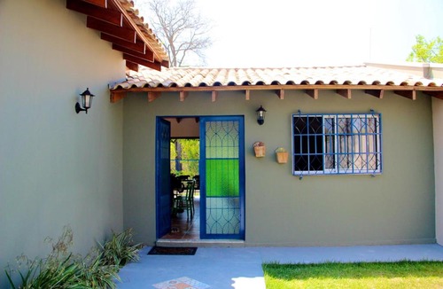 Bonito House | Casa para temporada com 3 suítes com ar condicionado
