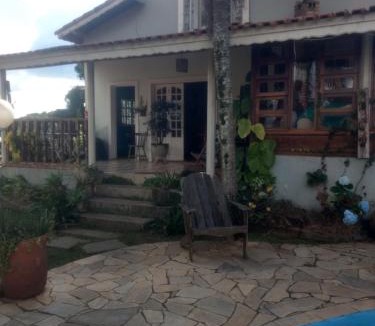 Guararema House | Casa para temporada e finais de semana