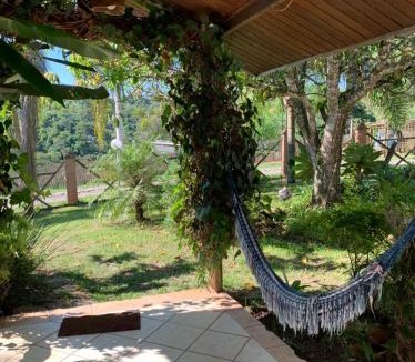 Guararema House | Casa para temporada e finais de semana