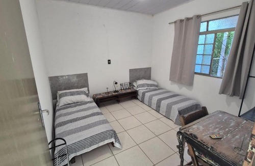Barra do Garcas House | Casa Pitanga Quarto
