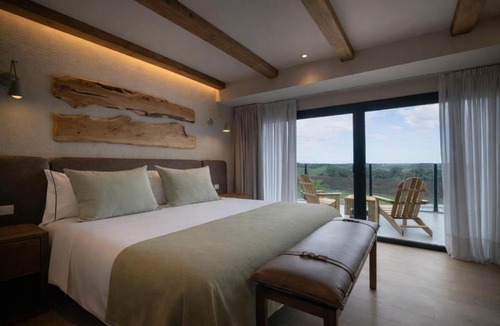 Sierra de los Padres Hotel | Casa Pradera - Hotel Serrano