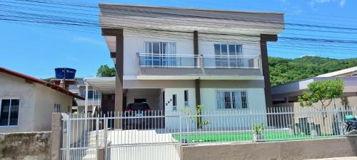 Tabuleiro dos Oliveiras House | Casa Praia Itapema - Sobrado 3 quartos