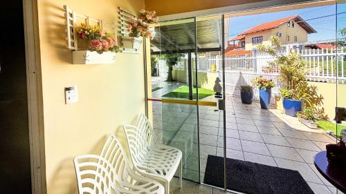 Enseada House | Casa Prainha 150m da Praia c/Churrasqueira HT8959