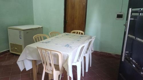 Altos House | Casa Privada con Pileta, quincho y Parking Gratis en Altos