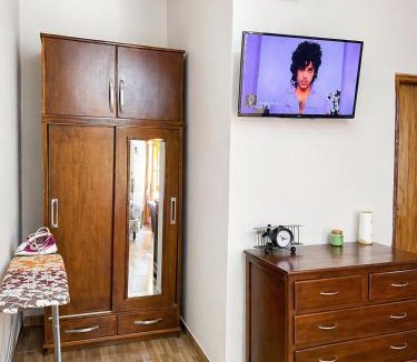 Luque Apartment | Casa Privada e Independiente con amplio Jardín