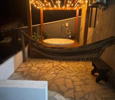 Jacutinga House | Casa Privativa nos Fundos Spa, Ar Churrasqueira