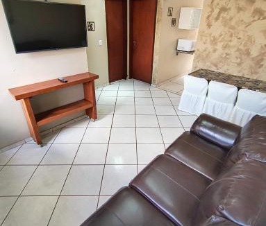 Planalto House | Casa privativa próximo ao centro e aeroporto.