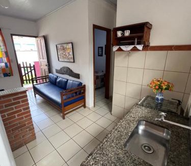 Bairro das Laranjeiras House | Casa quadra praia Jacaraipe!