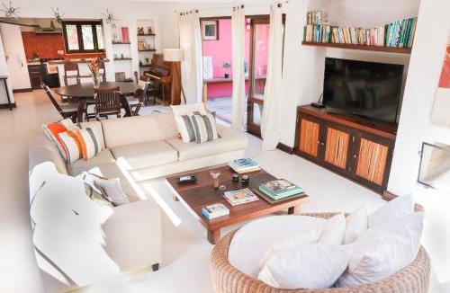 Arraial d'Ajuda House | Casa Rosa Coqueiros