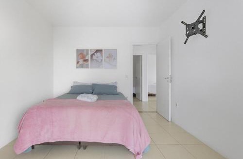 Sambaqui House | Casa Sambaqui Amplitude Charm and 100m from the Sea