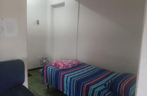 Jardim Alvorada House | Casa simples e básica diaria e temporada