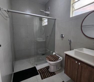 Aimores House | Casa simples e funcional
