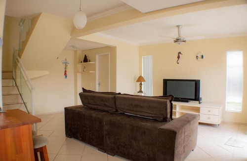 Ingleses Norte House | Casa Sobrado praia dos Ingleses