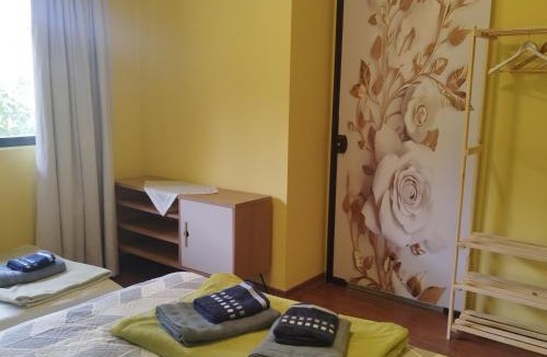 Pomerode Bed & Breakfast | Casa suiça luxo-suite nr1quarto para 3