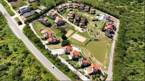 Novo Gravata House | CASA TOTALMENTE EQUIPADA AMPLA E CONFORTAVEL em CONDOMINIO - CHÃ GRANDE-PE