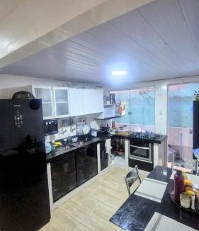 Guama House | Casa verde