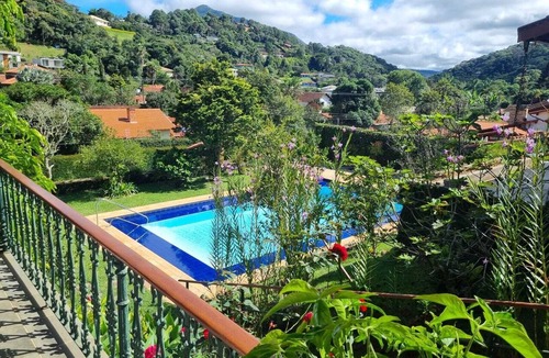 Teresopolis House | Casarão Hortência