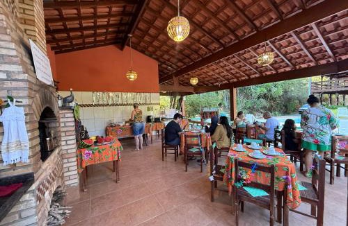 Sao Luiz Do Paraitinga Bed & Breakfast | Casarão verde