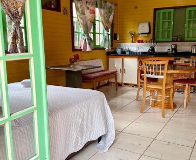 Santo Antonio de Lisboa House | Casinha Encantada-Café Cacupé Hospedagem