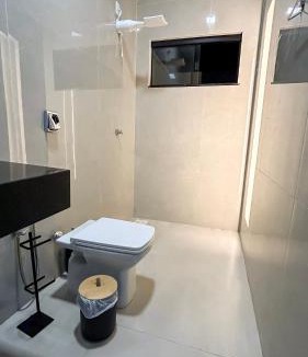 Plano Diretor Sul House | Celeste Serena - Casa com 3 quartos, localizada próximo a rodoviária e aeroporto