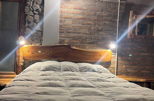 El Bolson Apartment | Centrally located apartment in El Bolsón, private parking lot