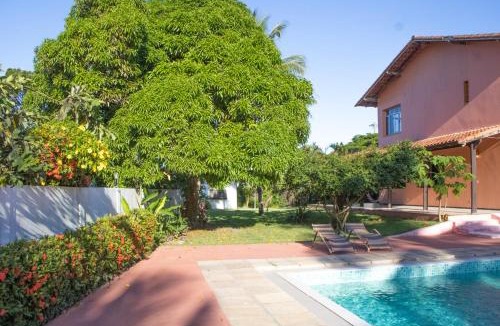 Manguinhos House | Chácara Beverly Hills