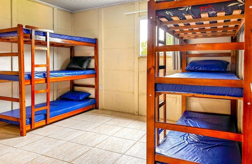 Ibiuna House | Chácara com piscina, churrasq e Wi-Fi em Ibiúna/SP