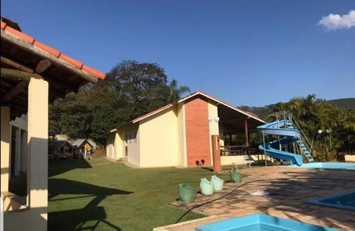 Santa Branca House | Chácara da Figueira