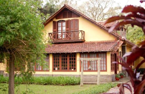 Passa Quatro House | Chácara das Lendas e Canções